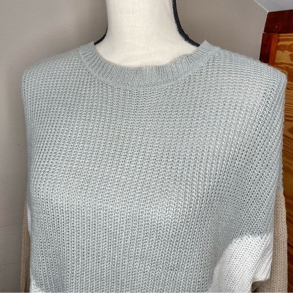 Unbranded Tan Grey White Colorblock Long Sleeve Crewneck Knit Sweater - Picture 4 of 7
